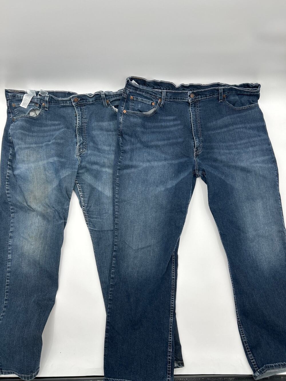 Levi’s 559 Jeans Lot of 2 Men’s W44 L32 Relaxed Straight Blue Denim Comfort Fit